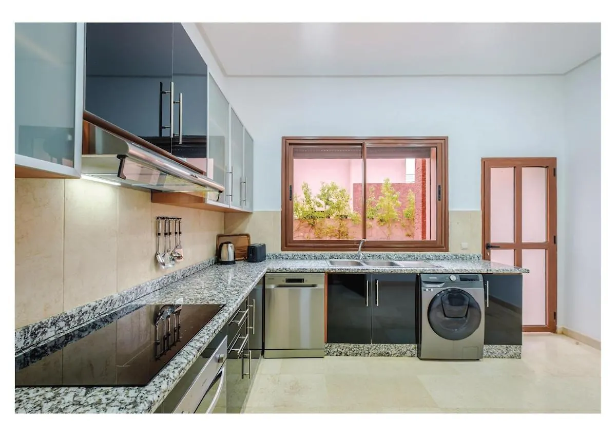 Villa Dahlia Jacuzzi, Stove, Pool マラケシュ